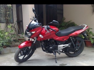Bajaj Pulsar150cc2011 get only key Bike no papers run 0km