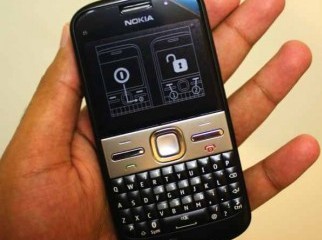 Nokia E5 boxed urgent sell Nokia E5 boxed urgent sell