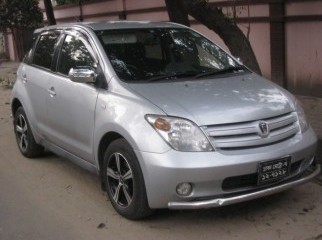 Toyota IST 2003 Toyota IST 2003