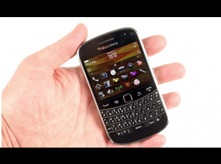 Brand new BlackBerry Bold Touch 9900. Brand new BlackBerry Bold Touch 9900.