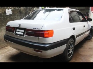 Toyota Corona Premio 1998 Off white colour Toyota Corona Premio 1998 Off white colour
