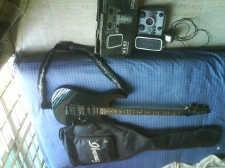 Ibanez Gio GRG 270 B floyed Rose 24 fret ZOOM G1X
