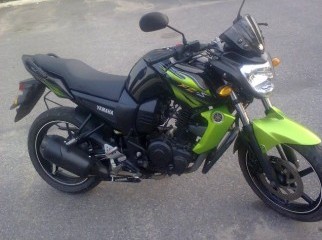 New Fz-s green 01717123888