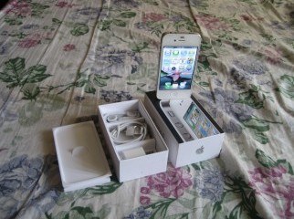 Apple iPhone 3G 32GB Apple iPhone 3G 32GB