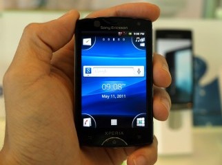Xperia mini With 12 months service warranty Xperia mini With 12 months service warranty