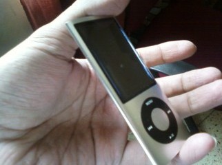 IPOD NANO 5G VERY VERY URGENTLY NEEDED FOR SALE