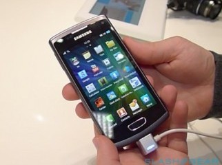 samsung wave 3 GT-s8600 brand new wid box samsung wave 3 GT-s8600 brand new wid box