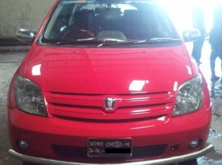 Toyota IST 2004 08 Toyota IST 2004 08