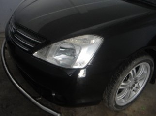 Glossy black colour Allion with 17 alloys Glossy black colour Allion with 17 alloys