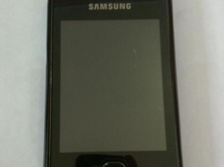 Galaxy Y with Cyanogenmod 7 Galaxy Y with Cyanogenmod 7