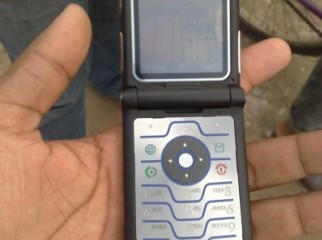 Motorazr V3I used 13 month 1GB MMC 1.23MP camera Motorazr V3I used 13 month 1GB MMC 1.23MP camera