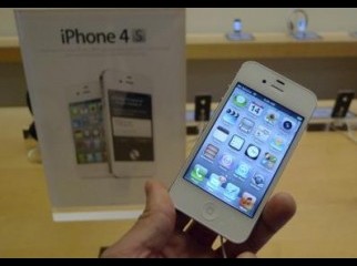 Apple iPhone 4S Quadband 3G HSDPA GPS Unlocked Phone SIM Fr Apple iPhone 4S Quadband 3G HSDPA GPS Unlocked Phone SIM Fr