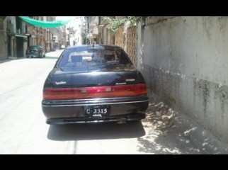 TOYOTA CROWN 1994 MODEL 98 REG 3000 CC 90 CNG BTTLE GREEN TOYOTA CROWN 1994 MODEL 98 REG 3000 CC 90 CNG BTTLE GREEN
