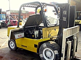 SUMITOMO-FORKLIFT Capacity - 5.0 TON