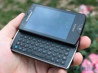 xperia sk7i black 100 new no barganing call.01683693202 xperia sk7i black 100 new no barganing call.01683693202