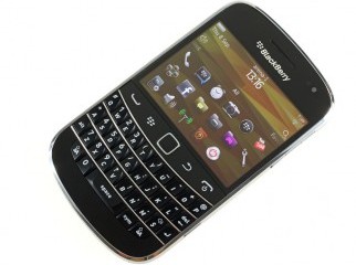 BlackBerry BOLD Touch 9900 BlackBerry BOLD Touch 9900