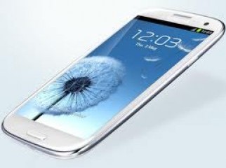SAMSUNG S3 NEW INTACT BOX 16GB 32GB BLUE AND WHITE SAMSUNG S3 NEW INTACT BOX 16GB 32GB BLUE AND WHITE