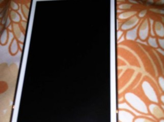 Samsung Galaxy S2 white used only 1 month. Samsung Galaxy S2 white used only 1 month.