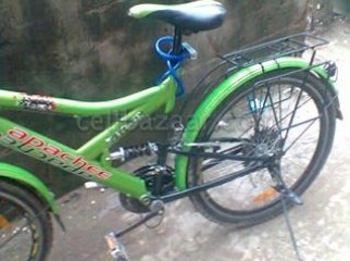 Apachee bicycle jumping and raceing looking new