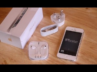 XMAS PROMO Authentic Brand New Apple iPhone 5 XMAS PROMO Authentic Brand New Apple iPhone 5
