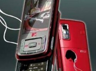 Vodafone 810 MTV music fon Vodafone 810 MTV music fon