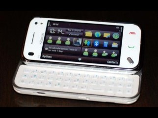 NOKIA N97 MINI WHITE from germany designed in FINLAND NOKIA N97 MINI WHITE from germany designed in FINLAND