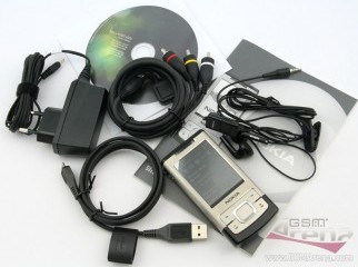 Nokia 6500 slide box and with all original accesories. Nokia 6500 slide box and with all original accesories.