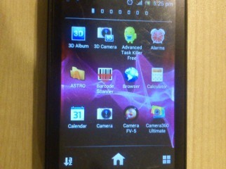 Sony Ericsson Live with Walkman WT19i Sony Ericsson Live with Walkman WT19i