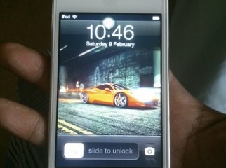 IPod touch 4th gen 32gb white