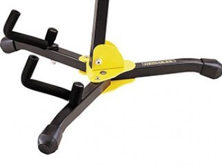 Boxed Hercules Portable Guitar Stand for sell Urgent