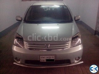 Toyota Raum Toyota Raum