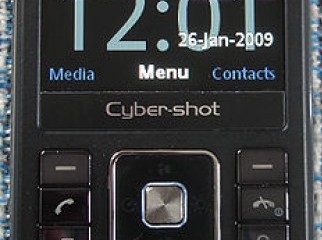 sony ericsson c905 fully boxx nice phone sony ericsson c905 fully boxx nice phone