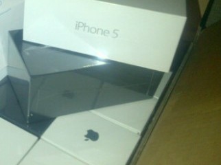 50pcs New Apple iPhone 5 16GB White black never-locked 50pcs New Apple iPhone 5 16GB White black never-locked