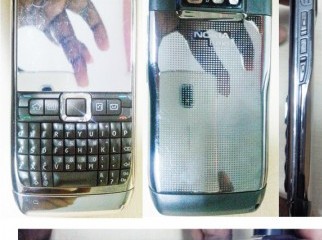 Nokia E71 with Charger 4gb MC Card and 2 battery 5300 taka Nokia E71 with Charger 4gb MC Card and 2 battery 5300 taka