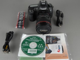 Canon EOS 5D Mark III Digital SLR Camera