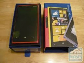 FOR SELL BRAND NEW ORIGNAL nokia lumia 920 4G LTE Unlocked