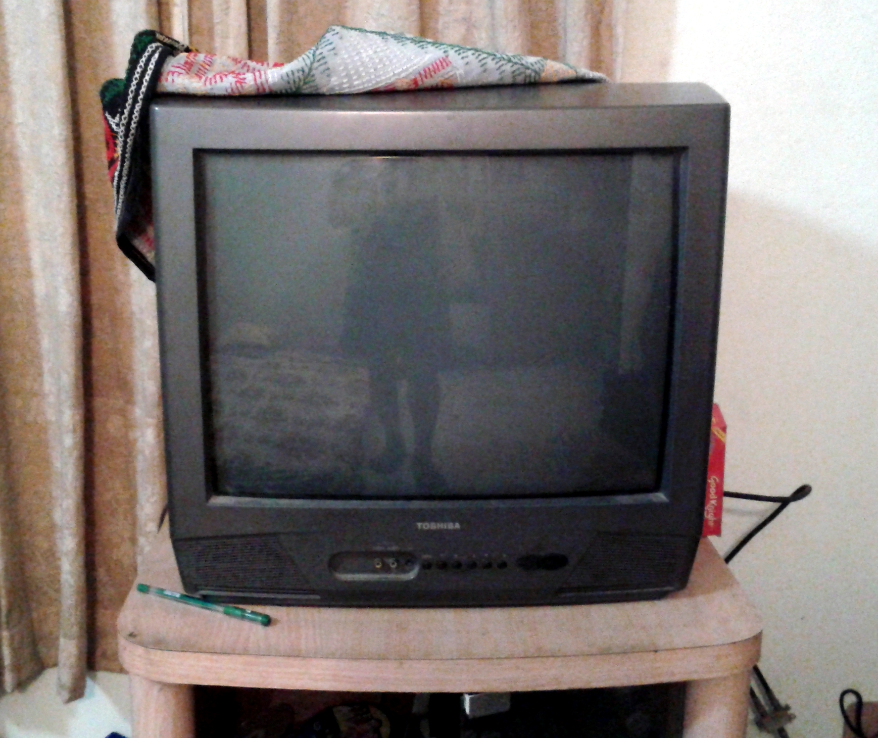 21 Toshiba Bomba CRT TV large image 0