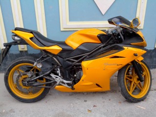 Megelli Yellow 125r