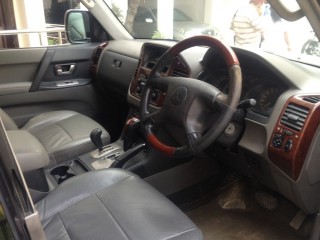 Mitshubishi Pajero Millenium 2005 SUPER FRESH URGENT SELL