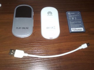 Huawei E5832 WIFI Pocket Router