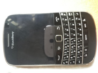 Brand new blackberry bold 9900