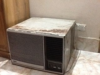 Sanyo Window type ac 1.5 ton