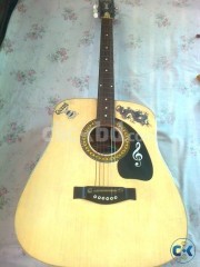 Givson Jumbo Guitar