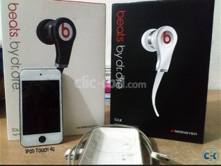 ipod 4g white 8gb with beats headphone