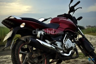 Pulsar Red