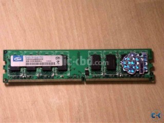 2 GB DDR2 RAM 3 Mounth used