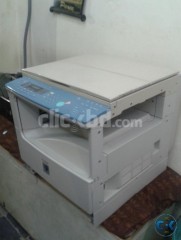 Running Photocopy mechine canon ir1600