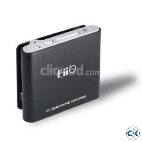 Fiio E5 portable headphone amplifier large image 0