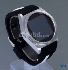 2013 waterproof mobile phone watch.