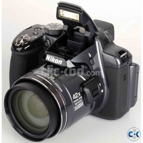 Nikon Coolpix P520 DSLR Camera With 42X Zoom large image 0